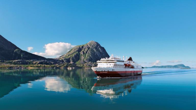 MS Otto Sverdrup - Copyright Hurtigruten (1)